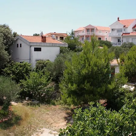 Jezera 5120e Apartamento Tisno